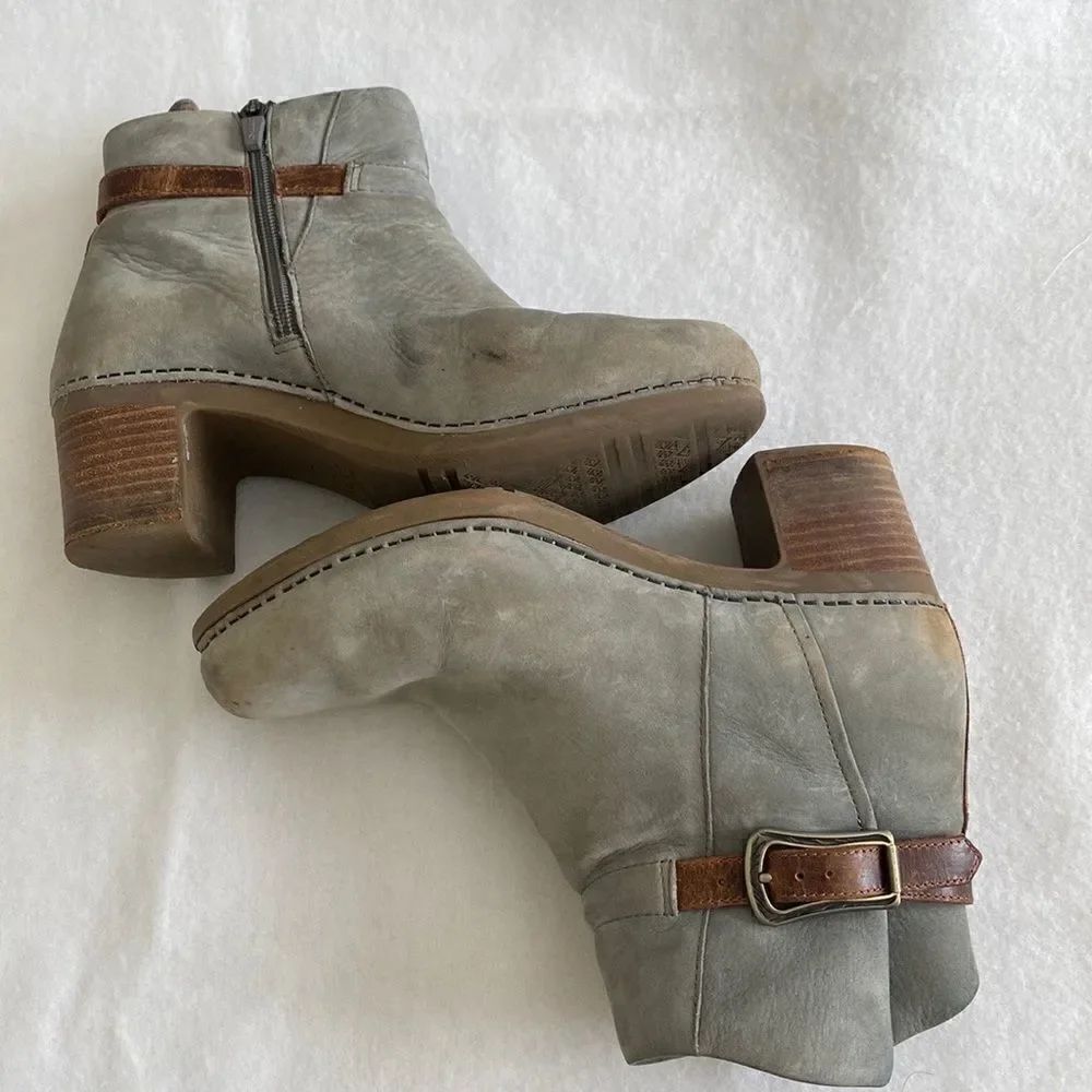 Dansko Leather Distressed Booties 38=7.5-8